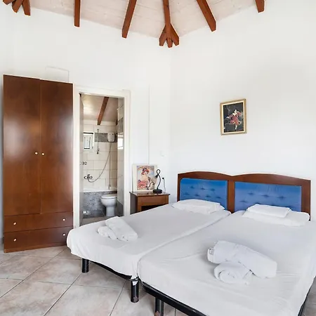 Diamerisma 2ari B Apartment
