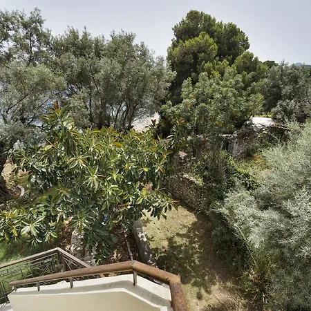 Diamerisma 2ari B Nydri (Lefkada)