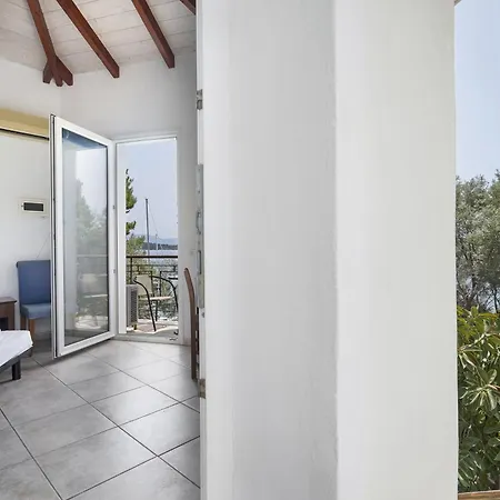 Diamerisma 2ari B Nydri (Lefkada)